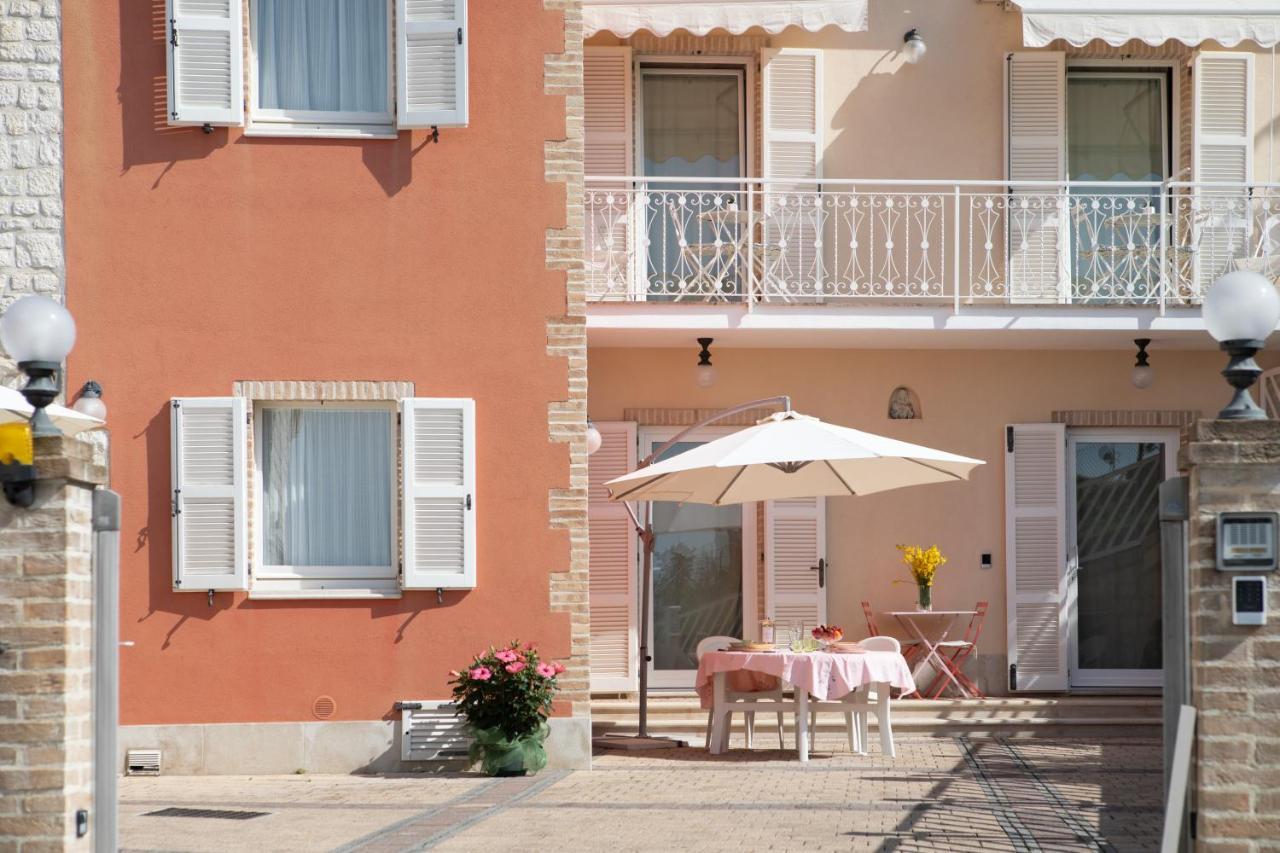 Fonte D'Olio Conero Relais Bed & Breakfast Sirolo Luaran gambar